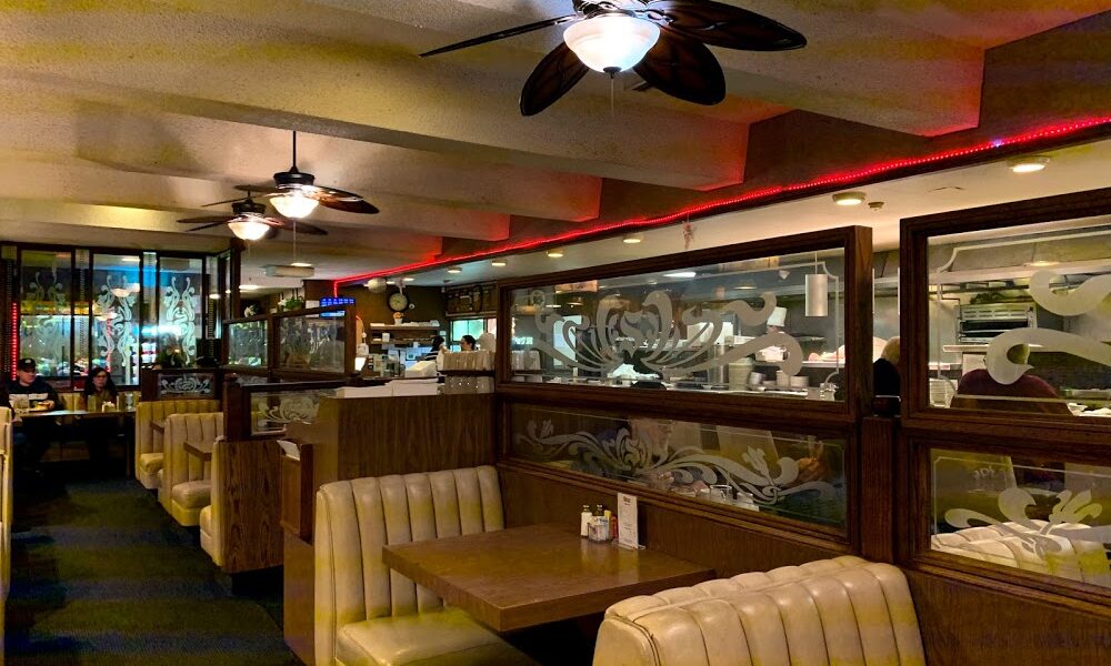 Stox Restaurant Bakery & Bar